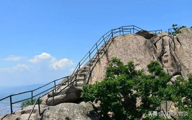 凤凰山坠崖后续：知情人爆，男子平时热爱运动，对自己很是自信