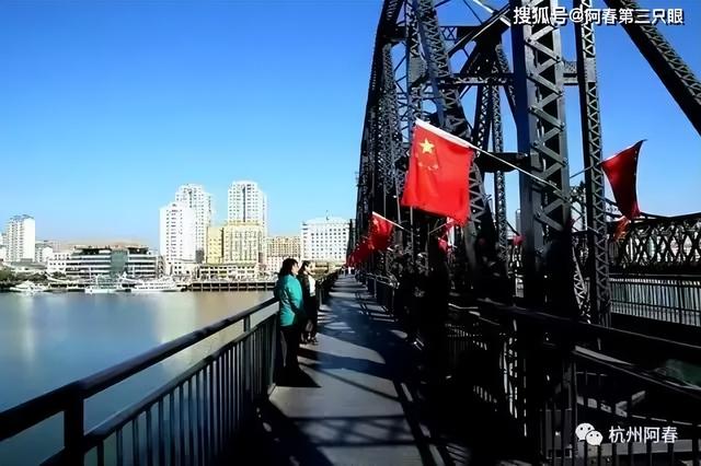 鸭绿江呀鸭绿江！