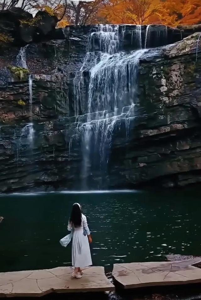 2025年的秦岭山麓依旧迷人