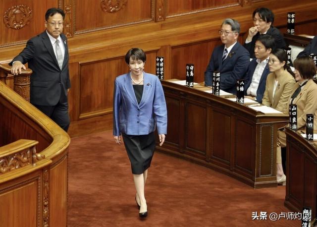 高市早苗连续2天喊话中国，承认自己该反思，希望能与中方对话