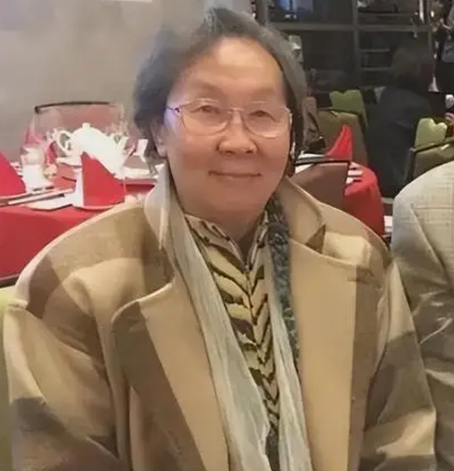 何晴离世仅2天，再传一名人噩耗，任职央视多年，死因令人惋惜