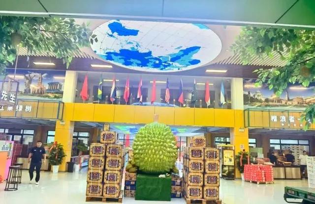 解锁宝藏标地、花植印章和惊喜福利！来花乡，开启秋日的City Walk——