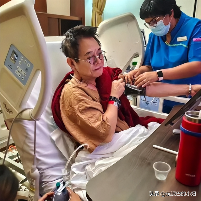 摊牌了！被 "换心脏、换血"传闻缠身的李连杰，这次终于不再隐瞒了