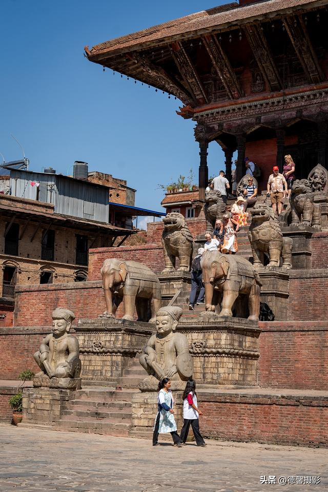 尼泊尔摄影之旅（19）——巴德岗杜巴广场（人文篇）