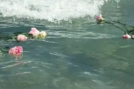 下江南的朋友圈文案-朋友圈文案用这些话,格局瞬间打开了图片