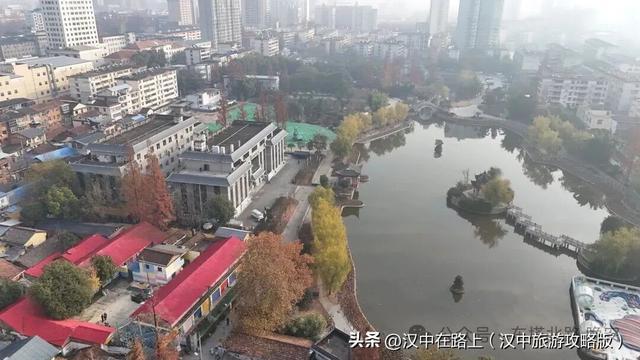 二〇二五年十二月七日，再去看看莲花池公园