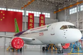 2025年C919新机首飞，交付对象竟不是三大航？背后工业奇迹全揭秘图片