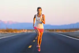 长期坚持跑步，身体瘦了，人却“变老了”？听听医生是如何解释的图片