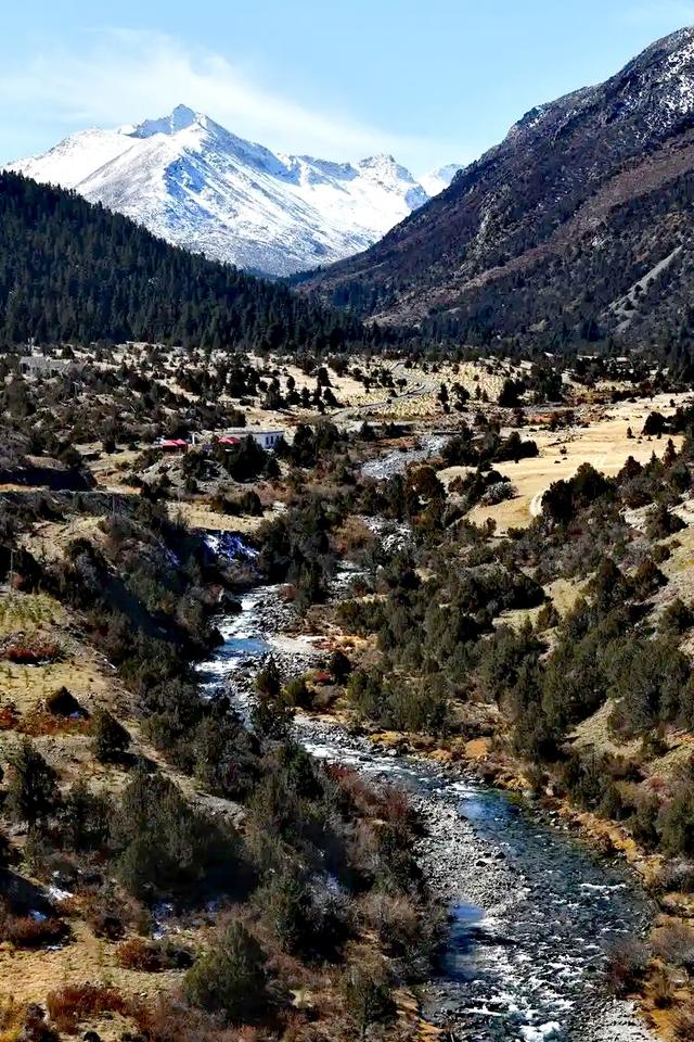 昌都•洛隆，西藏东北部的“南谷”，平均海拔3700米