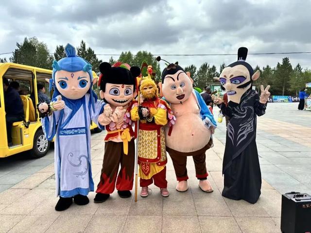 乐游内蒙古丨鄂尔多斯秋色燃 百艺纷呈锦绣篇