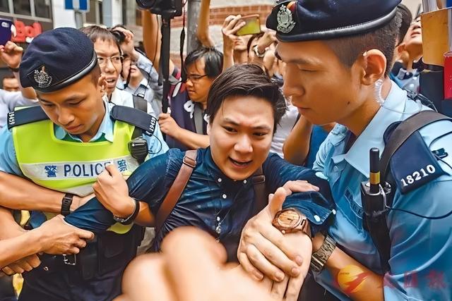“港独”陈家驹：叫嚣“让香港重归英国”，逃往英国后的下场如何