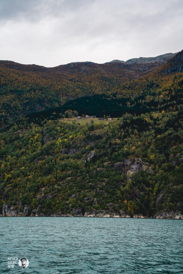 挪威秋韵，峡湾森境