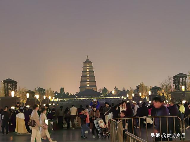 西安大唐不夜城步行街