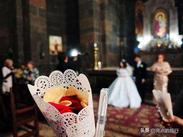 跟着丝绸之路去旅行高加索三国——亚美尼亚（偶遇教堂的婚礼）