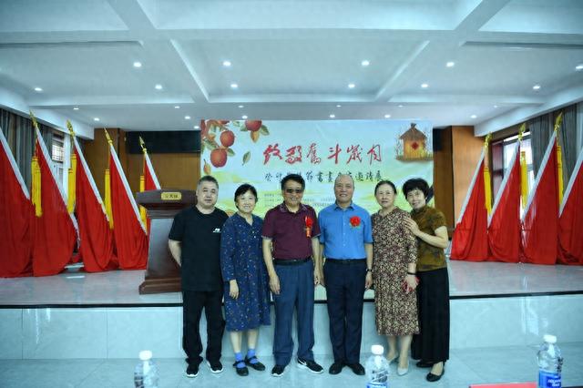 惠风滋润枝头秀 硕果金秋格外红--现代书画网携手书画名家扎根乡村