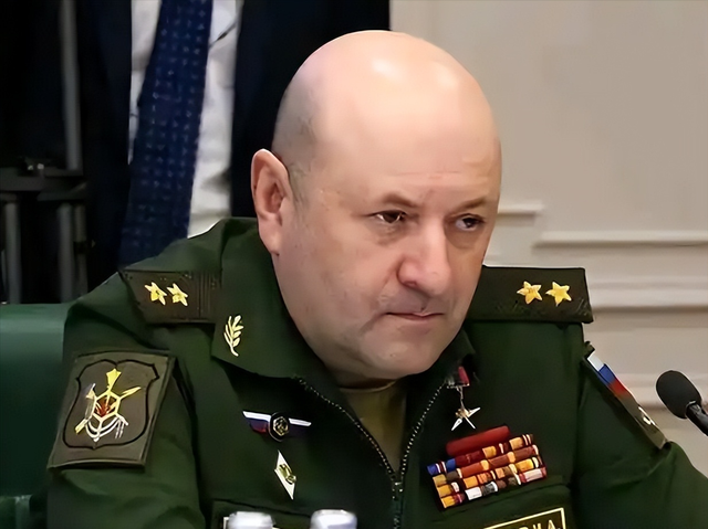 停火刚有苗头！不到24小时，俄中将遭斩首	，13架轰炸机夜袭乌克兰