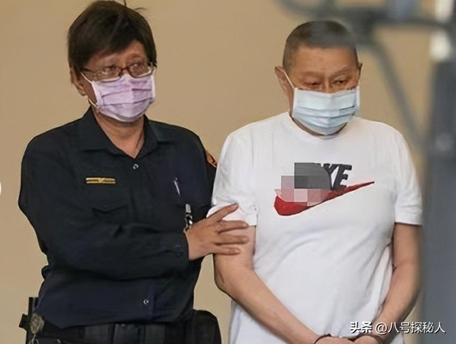 包养情人无数，娶初中同学女儿为妻，玩老婆闺蜜，嗜色如命的富豪