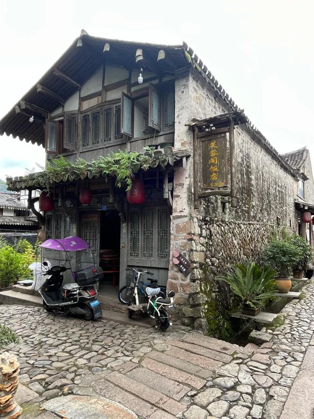 退休夫妻自驾温州永康之苍坡古镇、石桅岩、芙蓉古镇、丽水街