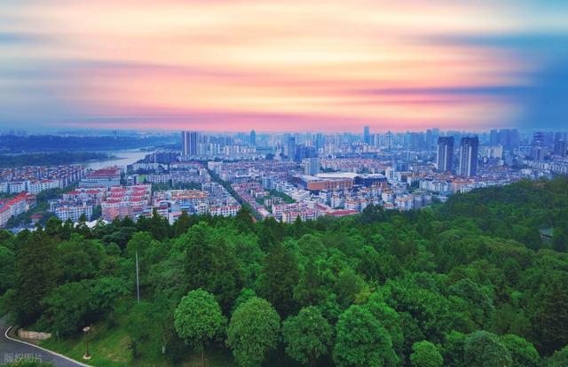 四川省的下一个“成都”，不是宜宾不是德阳，而是这座低调的城市