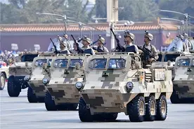 为何说山猫诞生以后，中国再无最强轻步兵？机械化步兵时代来临！图片