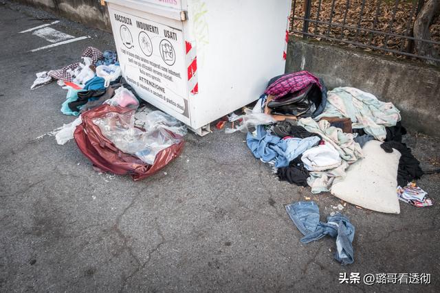 当心，你抢的直播间孤品，可能是陌生人穿过的旧衣服