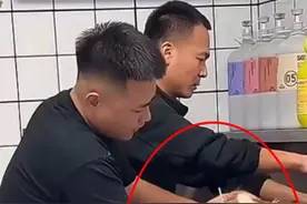 太残忍！网传潘宏直播训狗专业用语:“火龙果”就是打狗嘴巴流血图片