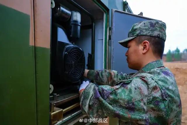 解放军全面加速"环台"封控战役准备,台:大陆已做好最坏打算