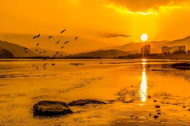 氛围感拉满！集安的秋天，藏着最治愈的人间烟火