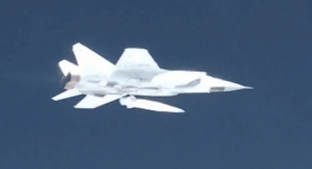 汾酒·凤凰军机处｜“核威慑”可撤回空射弹道导弹优势独特