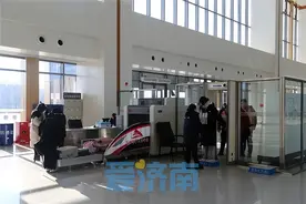 1月10日零时起，济南长清站旅客列车增至17列图片