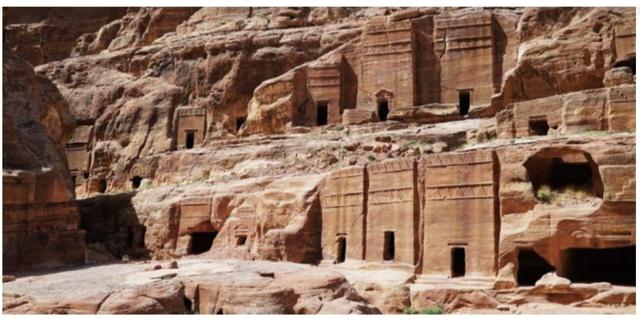 约旦纸币上的世界遗产--佩特拉古城
