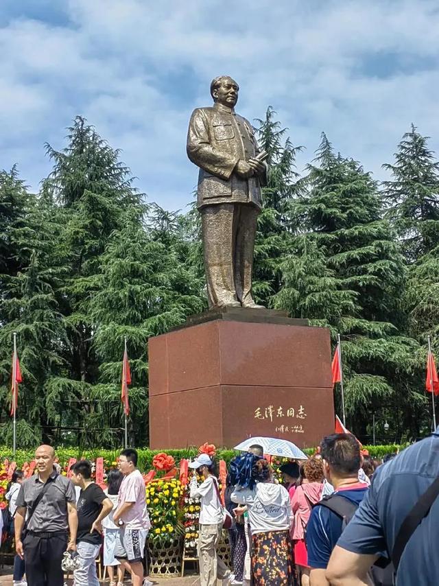 湖南必去十大景点排行榜，这才是湖南最值得去的10个地方，收藏好