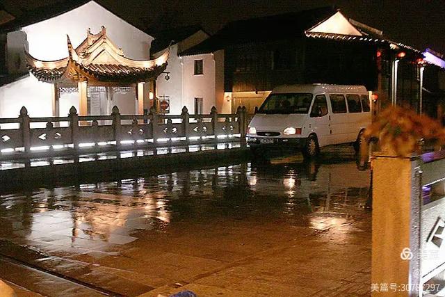 雨中看姑苏