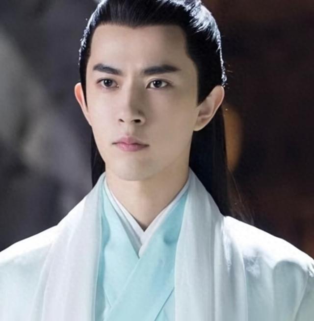 陪睡陪玩只是冰山一角，于朦胧去世三天，又有女演员自曝被伤害