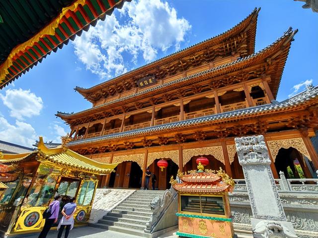 山西旅游：四大佛教名山之一五台山行（图）