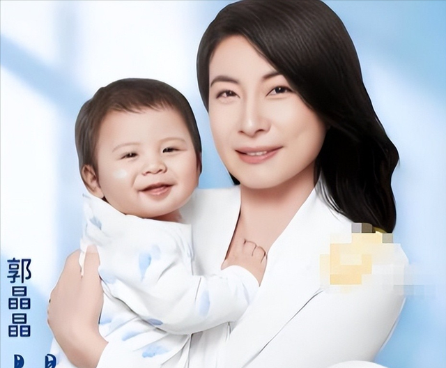 霍震霆也没想到，被寄予厚望的儿媳郭晶晶，竟遭到一个这么大教训