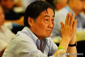 中国富豪故事，90年代从草根到亿万富翁，他们都做对了一件事图片