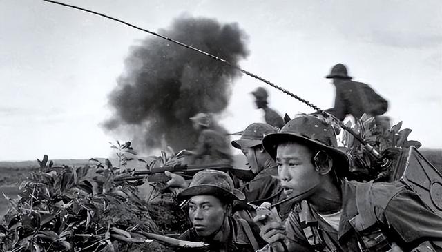 终于让印度怕了！中国斥资千亿，在5400米海拔建成一座现代化小城