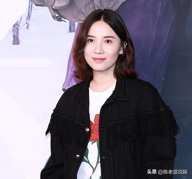 “陪睡上位，知三当三，风流成性”，宋佳的私生活传闻有多离谱