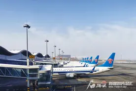 到“十四五”末，南航将在乌鲁木齐投入运力90架以上图片