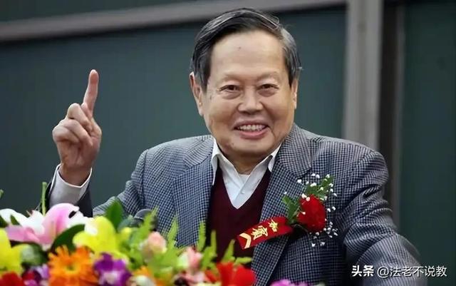 103岁巨擘杨振宁去世！49岁娇妻翁帆怎么办？其实他早有安排