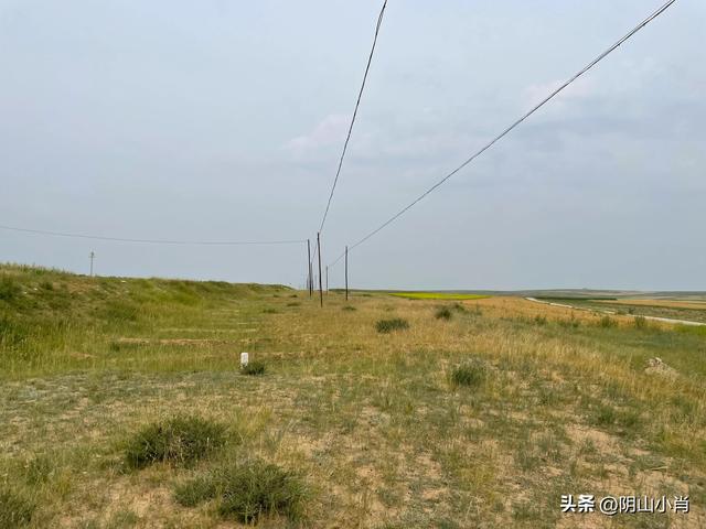 达茂旗达尔罕、百灵庙、乌克忽洞，固阳银号、忽鸡沟田野考察笔记