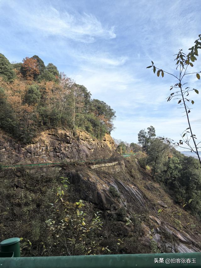 巴中南江光雾山18月潭瀑布群探秘