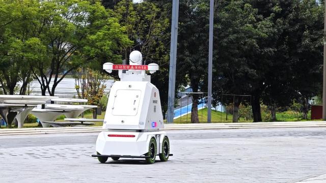 无人车，穿“新鞋”！跑出加速度