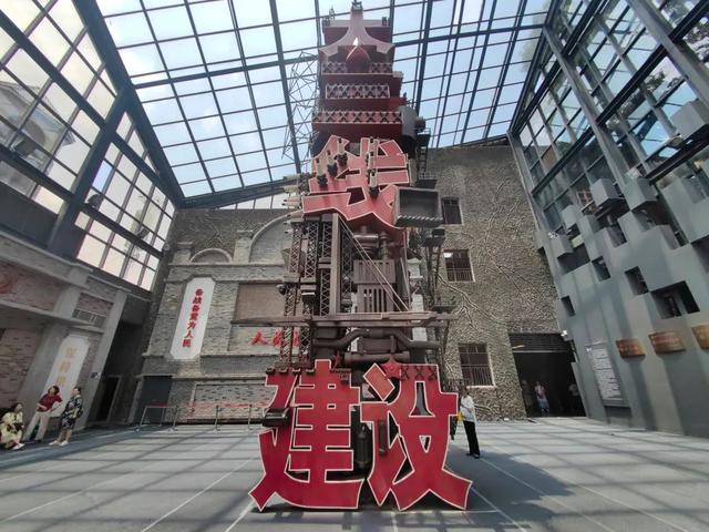 成都出发，8月最值得去的6座避暑小城，盲选都好玩！