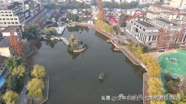 二〇二五年十二月七日，再去看看莲花池公园