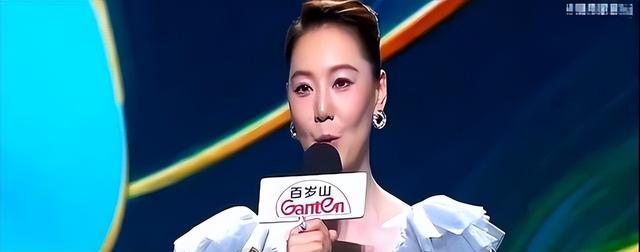 讨好大佬！陪睡上位，遭央视“开除”，她身上的标签哪个才是真的