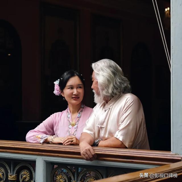74岁张纪中极限48小时，做完文旅总监，秒飞马来度假