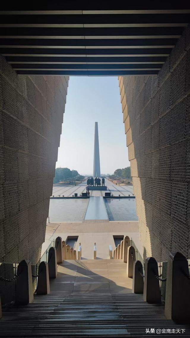 东北地区百家旅行商●媒体安徽全域旅游考察团走进 渡江战役纪念馆