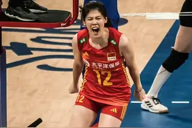 中国女排3-2美国！全队评价：两将满分，多人高分，李盈莹MVP图片